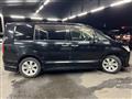 2013 Mitsubishi Delica D5