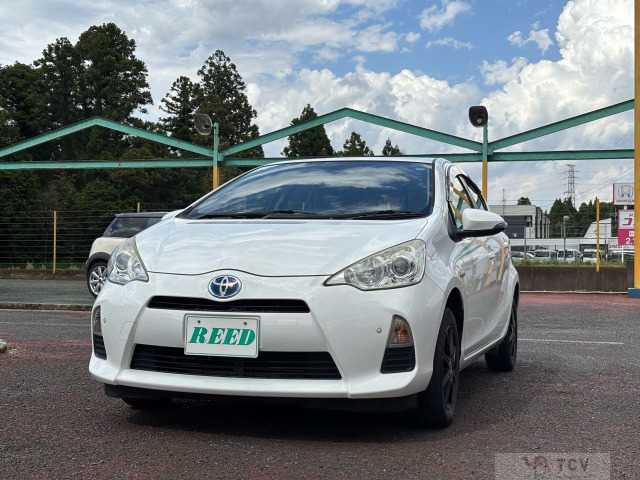 2014 Toyota AQUA