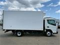2015 Mitsubishi Canter