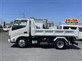 2022 Hino Dutro