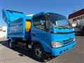 2009 Hino Dutro