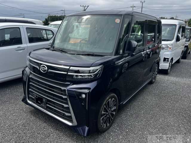 2023 Daihatsu Tanto Custom