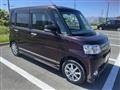 2012 Daihatsu Tanto