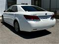 2015 Toyota Crown
