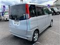 2010 Nissan ROOX