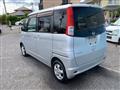 2010 Nissan ROOX