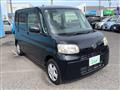 2010 Daihatsu Tanto
