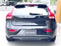 2020 Volvo V40