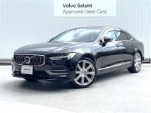 2017 Volvo S90