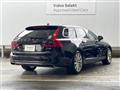 2018 Volvo V90