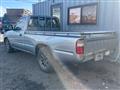 2003 Toyota Hilux