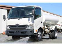 2013 Hino Dutro