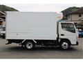 2017 Mitsubishi Canter