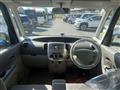 2011 Daihatsu Tanto