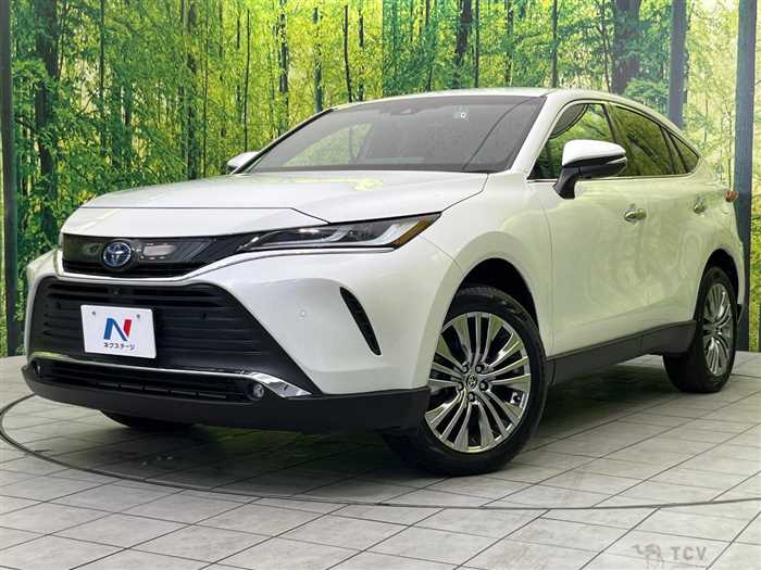 2022 Toyota Harrier Hybrid