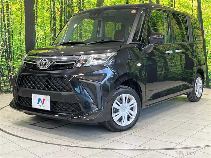 2025 Toyota Roomy