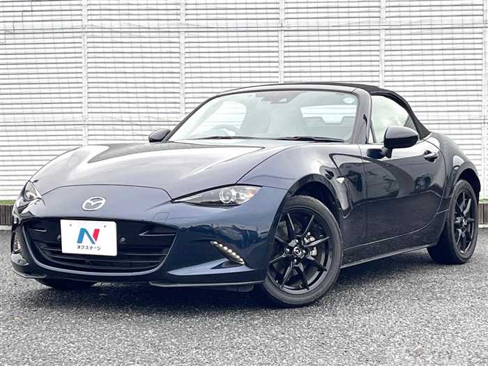2021 Mazda Roadster