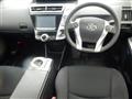2014 Toyota PRIUS α