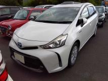 2014 Toyota PRIUS α