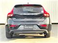2018 Volvo V40