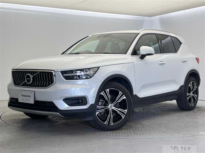 2020 Volvo XC40