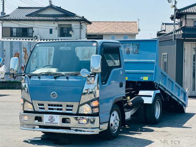 2006 Nissan Atlas