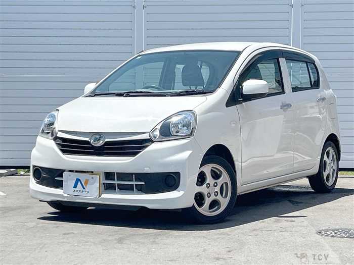2016 Daihatsu Mira Es