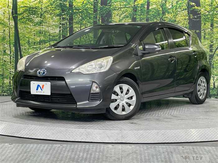 2013 Toyota AQUA