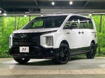 2023 Mitsubishi Delica D5