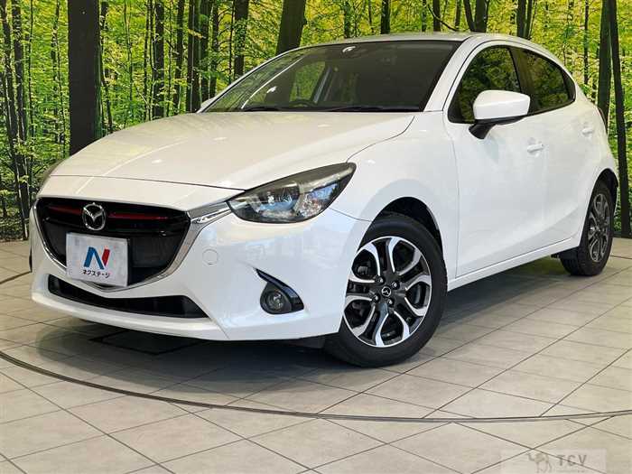 2016 Mazda Demio