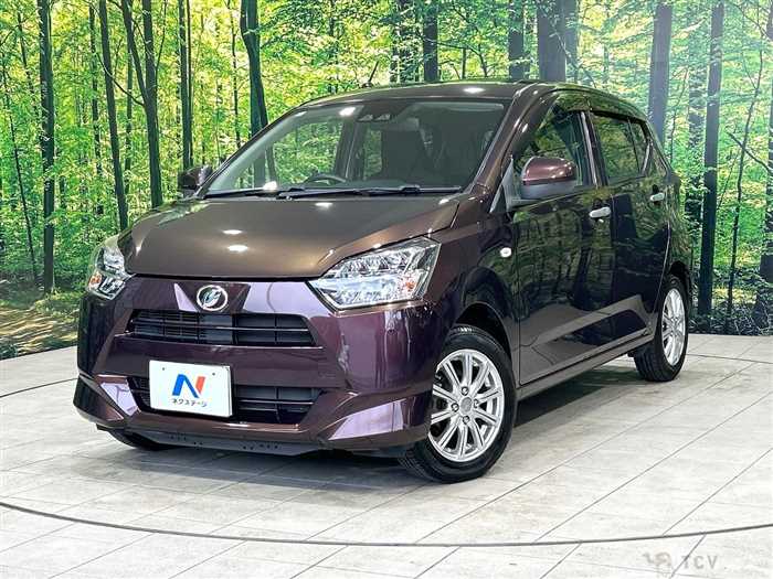 2017 Daihatsu Mira Es