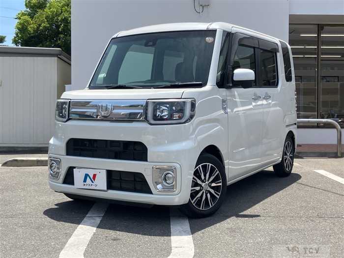 2016 Daihatsu WAKE