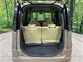 2012 Nissan ROOX