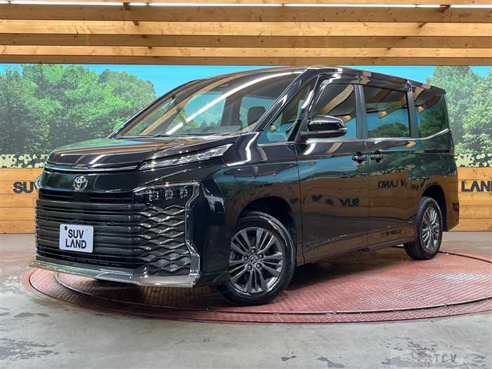 2022 Toyota Voxy