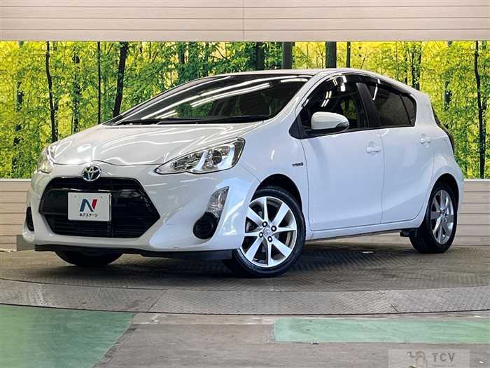 2016 Toyota AQUA
