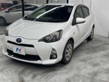 2013 Toyota AQUA