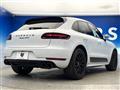 2016 Porsche Macan