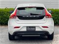 2016 Volvo V40