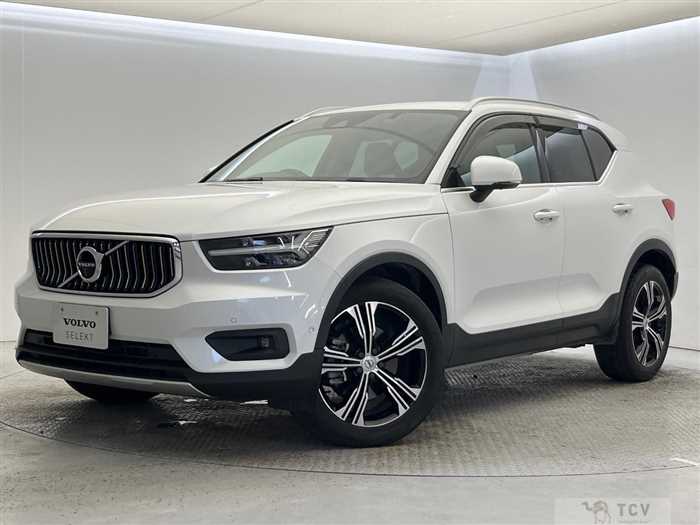 2021 Volvo XC40