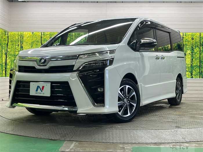 2020 Toyota Voxy