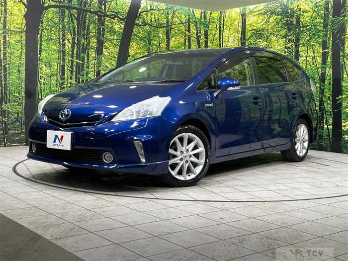 2012 Toyota PRIUS α