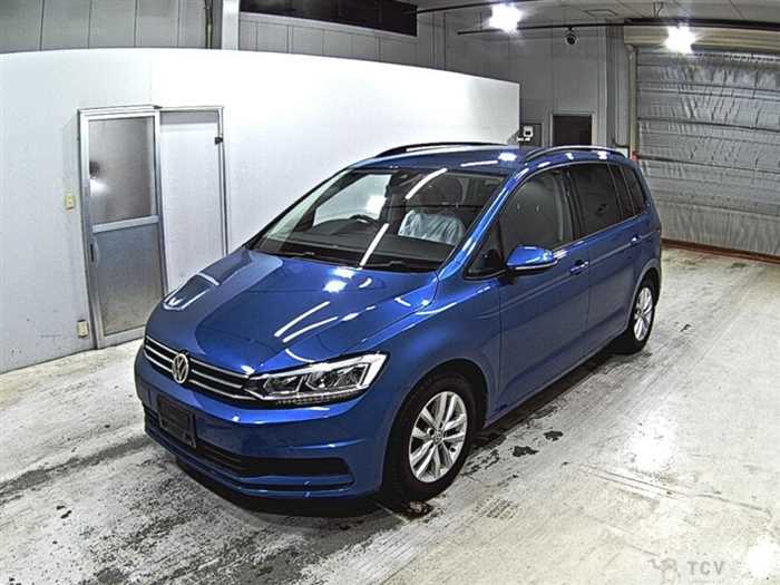 2016 Volkswagen Golf Touran