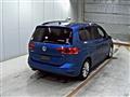 2016 Volkswagen Golf Touran