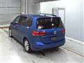 2016 Volkswagen Golf Touran