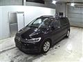 2016 Volkswagen Golf Touran