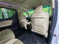 2019 Toyota Alphard Hybrid