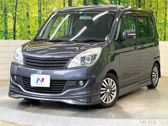 2013 Mitsubishi Delica D2