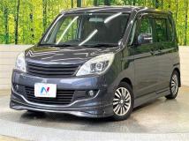 2013 Mitsubishi Delica D2