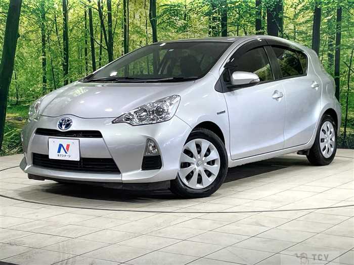 2013 Toyota AQUA