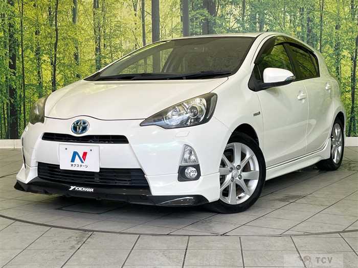 2013 Toyota AQUA